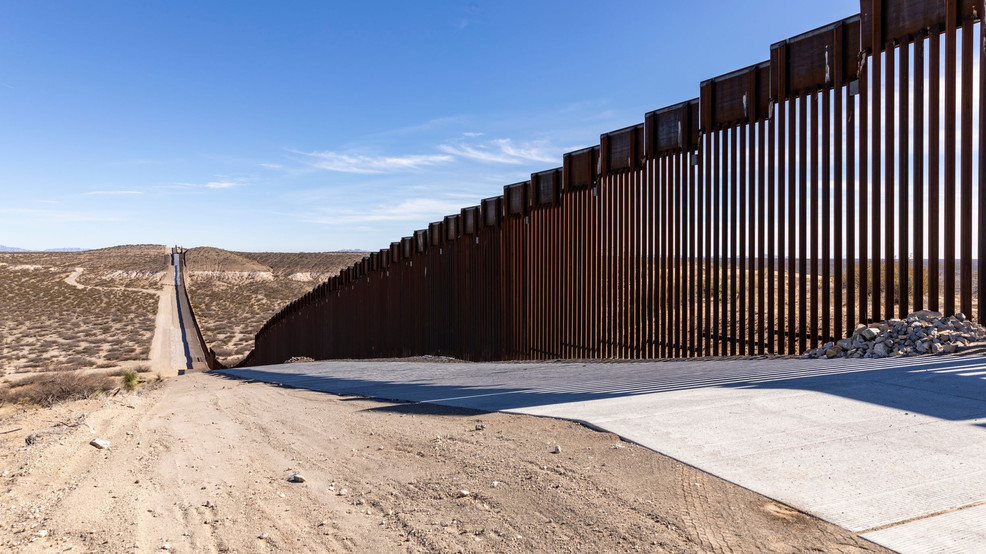 Border wall in El Paso (credit: CBP Acting Commissioner Mark Morgan/Twitter)